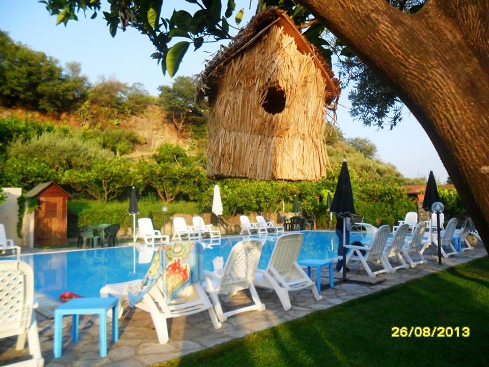 Vila Agriturismo Valle Alcantara Motta Camastra Exteriér fotografie